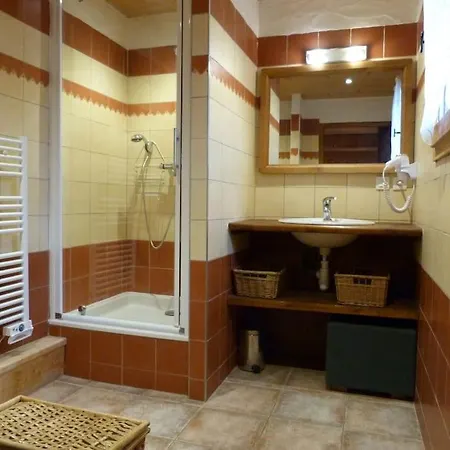 Les 4 Saisons - Luxury 3-bed With Sauna * Sainte-Foy-Tarentaise